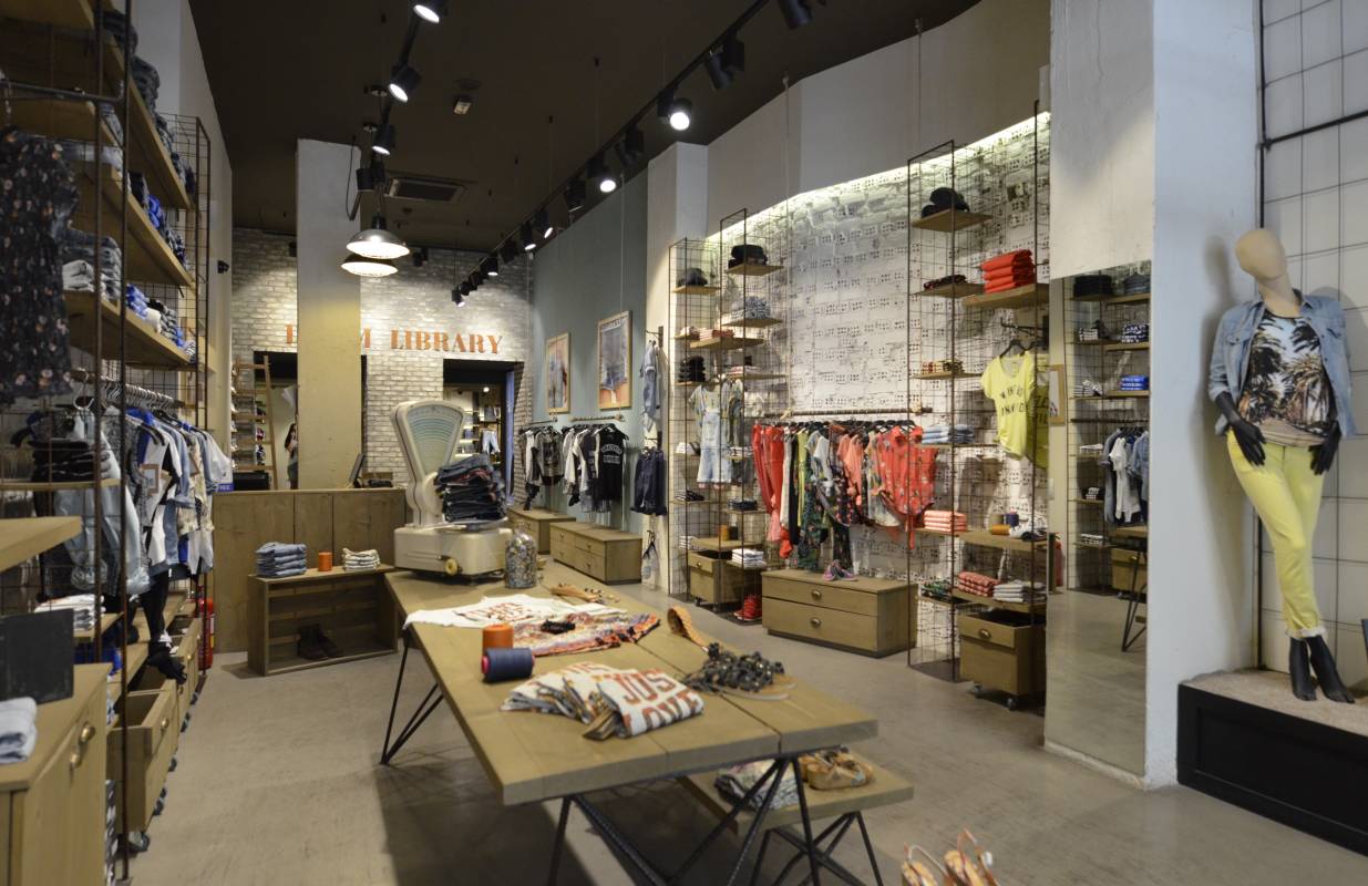 STAFF Jeans & Co - Tsimiski — φωτογραφία 24