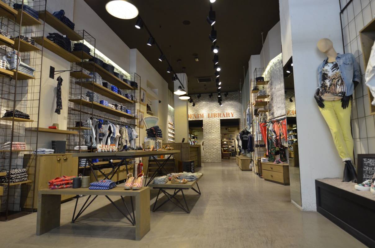 STAFF Jeans & Co - Tsimiski — φωτογραφία 27