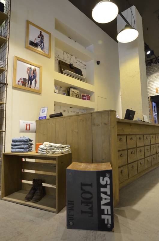 STAFF Jeans & Co - Tsimiski — φωτογραφία 41